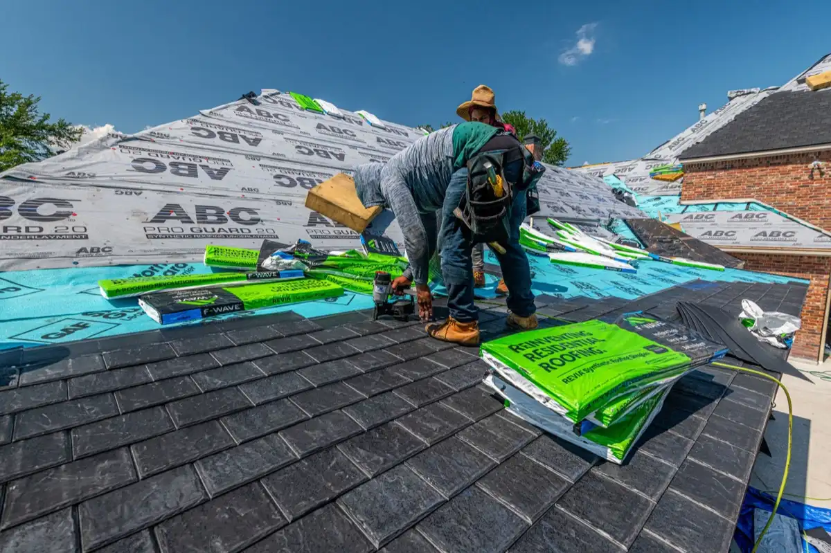 Emergency Roof Tarping in Thornton, CO